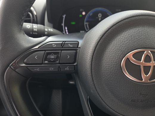 Toyota Yaris 1.5 Hybrid 115 Dynamic Comfort Pack | NL Auto | BTW Auto | Apple CarPlay | Rijklaar incl. garantie | ActivLease financial lease