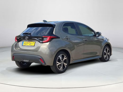 Toyota Yaris 1.5 Hybrid 115 First Edition | NL Auto | BTW Auto | Apple CarPlay | Rijklaar incl. garantie | ActivLease financial lease