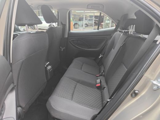 Toyota Yaris Cross 1.5 Hybrid 115 Business Plus | 06-10141018 Voor meer informatie ActivLease financial lease