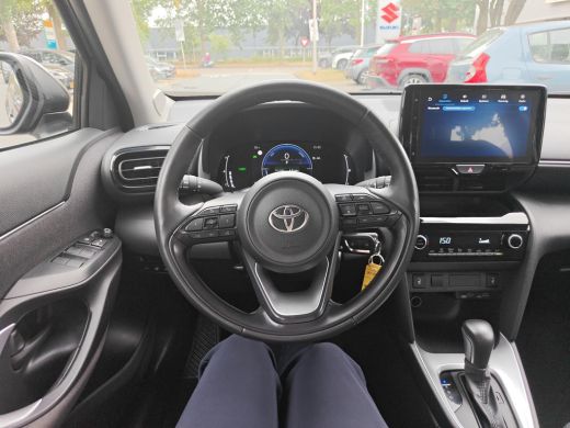 Toyota Yaris Cross 1.5 Hybrid 115 Business Plus | 06-10141018 Voor meer informatie ActivLease financial lease