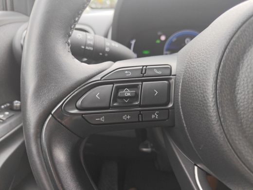 Toyota Yaris Cross 1.5 Hybrid 115 Business Plus | 06-10141018 Voor meer informatie ActivLease financial lease