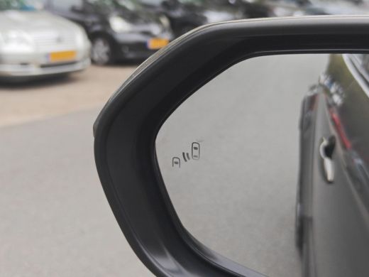 Toyota Yaris Cross 1.5 Hybrid 115 Business Plus | 06-10141018 Voor meer informatie ActivLease financial lease