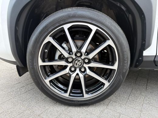 Toyota Yaris Cross 1.5 Hybrid GR Sport | Navigatie | Head up Display | ActivLease financial lease