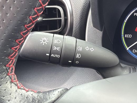 Toyota Yaris Cross 1.5 Hybrid GR Sport | Navigatie | Head up Display | ActivLease financial lease