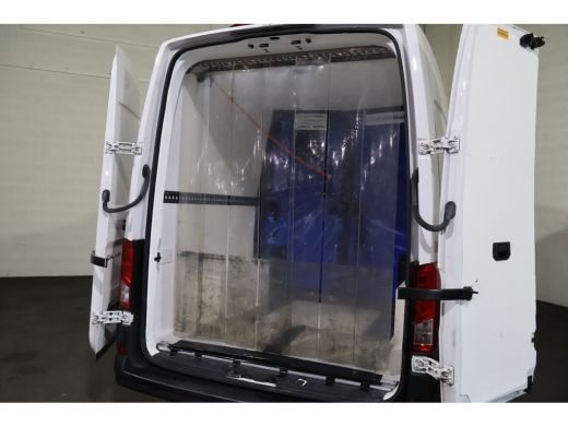 Volkswagen Crafter 2.0 TDI 177pk L3 H3 Automaat Multitemp -20 Graden Laadklep ActivLease financial lease
