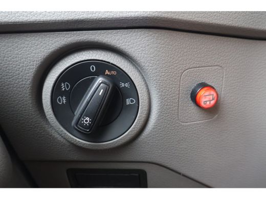 Volkswagen Crafter 2.0 TDI 177pk L3 H3 Automaat Multitemp -20 Graden Laadklep ActivLease financial lease