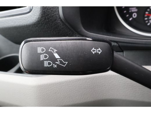Volkswagen Crafter 2.0 TDI 177pk L3 H3 Automaat Multitemp -20 Graden Laadklep ActivLease financial lease