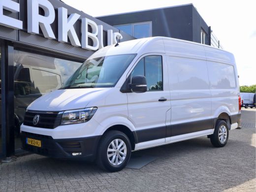 Volkswagen Crafter 35 2.0 TDI L3H3 3000KG TREKHAAK ActivLease financial lease