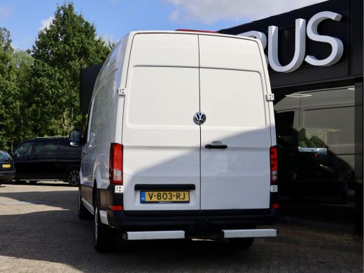 Volkswagen Crafter 35 2.0 TDI L3H3 3000KG TREKHAAK ActivLease financial lease