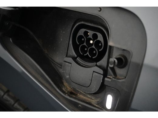 Volkswagen Golf 1.5 eHybrid 204PK Style Edition | ACC | Elektrische stoelen met geheugen | Navigatie | Head-up di... ActivLease financial lease