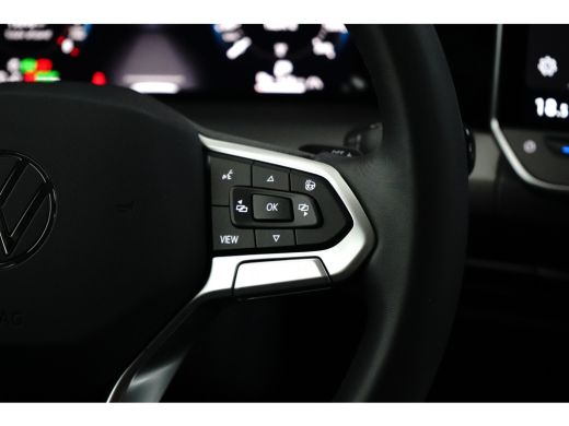Volkswagen Golf 1.5 eHybrid 204PK Style Edition | ACC | Elektrische stoelen met geheugen | Navigatie | Head-up di... ActivLease financial lease