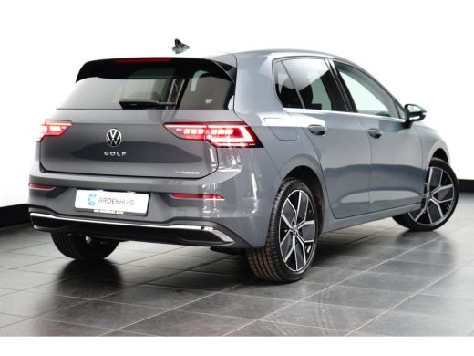 Volkswagen Golf 1.5 eHybrid 204PK Style Edition | ACC | Elektrische stoelen met geheugen | Navigatie | Head-up di... ActivLease financial lease