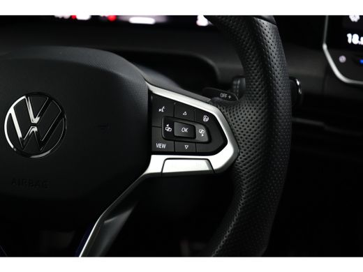 Volkswagen Golf 1.5 TSI eHybrid 272PK GTE | Achteruitrijcamera | Dode-hoek detectie | Elektrische stoel met geheu... ActivLease financial lease