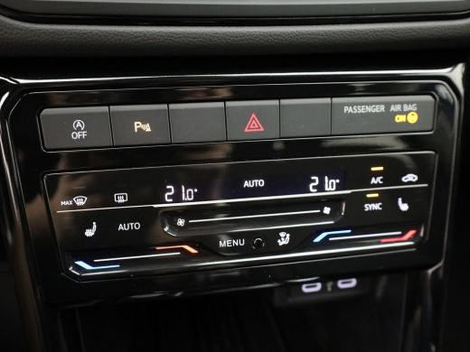 Volkswagen T-Cross 1.0 TSI 116Pk Life Edition | IQ light | Keyless | Camera | Stoelverw. | Prijs Rijklaar!! ActivLease financial lease