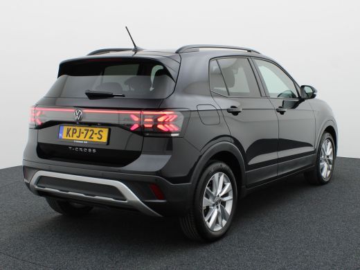 Volkswagen T-Cross 1.0 TSI 116Pk Life Edition | IQ light | Keyless | Camera | Stoelverw. | Prijs Rijklaar!! ActivLease financial lease