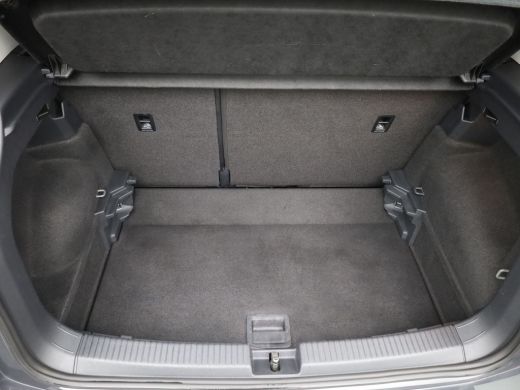 Volkswagen T-Cross 1.0 TSI 116Pk Style | Trekhaak | Led Koplampen | Camera | Dodehoek sensoren | Prijs Rijklaar!! ActivLease financial lease
