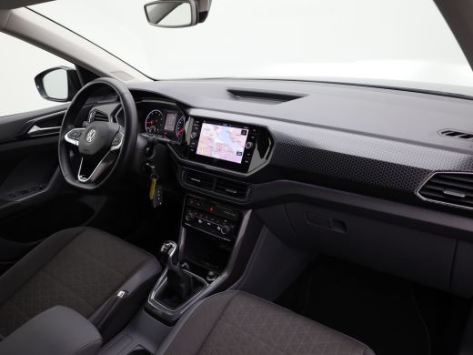 Volkswagen T-Cross 1.0 TSI 116Pk Style | Trekhaak | Led Koplampen | Camera | Dodehoek sensoren | Prijs Rijklaar!! ActivLease financial lease