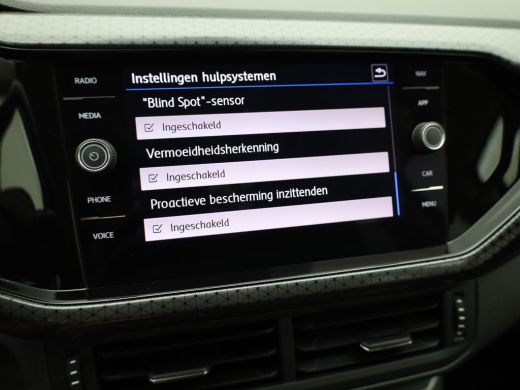 Volkswagen T-Cross 1.0 TSI 116Pk Style | Trekhaak | Led Koplampen | Camera | Dodehoek sensoren | Prijs Rijklaar!! ActivLease financial lease