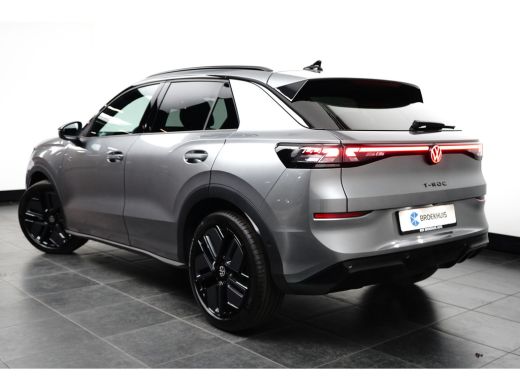 Volkswagen T-Roc 1.5 eTSI 150PK DSG-7 R-Line | PANORAMADAK | GARANTIE TOT 29/4/2031 | AUTO A. KLEP | STOELVERW. | ... ActivLease financial lease