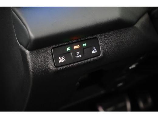 Volkswagen T-Roc 1.5 eTSI 150PK R-Line | VERLENG. FABRK. GARANTIE | SNEL LEVERBAAR! | PANORAMA DAK | CAMERA | STOE... ActivLease financial lease