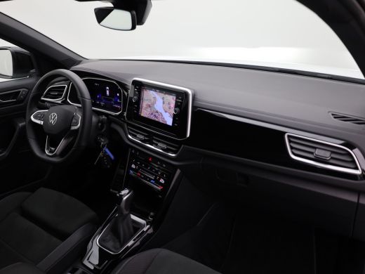 Volkswagen T-Roc 1.5 TSI R-Line | IQ light | Trekhaak afnb. | Camera | Stoel verw. | Prijs Rijklaar!! ActivLease financial lease