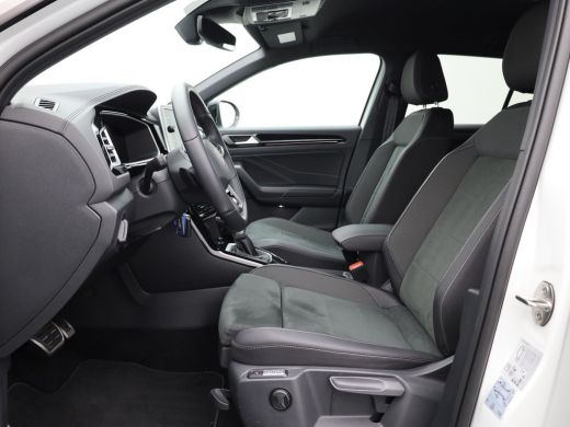 Volkswagen T-Roc 1.5 TSI R-Line | IQ light | Trekhaak afnb. | Camera | Stoel verw. | Prijs Rijklaar!! ActivLease financial lease