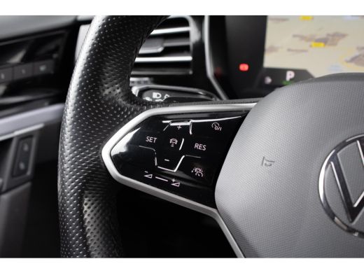 Volkswagen Touareg 3.0 TSi 4MOTION R Trekhaak Luchtvering Camera Nightvision ActivLease financial lease