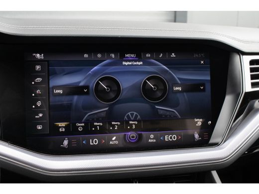 Volkswagen Touareg 3.0 TSi 4MOTION R Trekhaak Luchtvering Camera Nightvision ActivLease financial lease