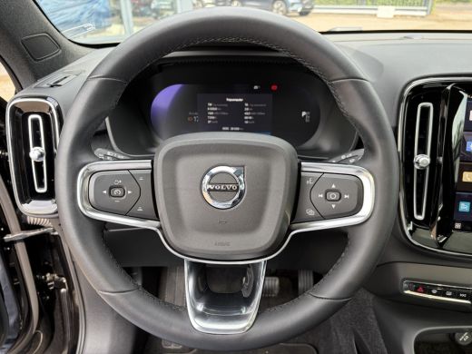Volvo  C40 Recharge Core 69 kWh 26.000 KM | SOH 96% | Panorama | Stoel- & Stuurverwarming | Achteruitrijcame... ActivLease financial lease