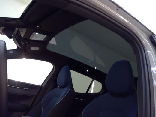 Volvo  EX30 Single Motor Extended Range Ultra 69 kWh | Trekhaak | Stoel + Stuurverwarming | 20 inch LM Velgen... ActivLease financial lease