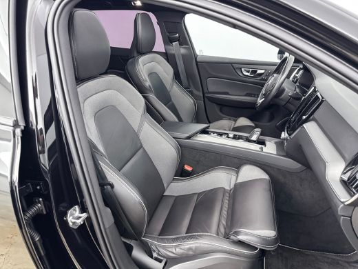 Volvo  V60 B3 R-Design | 20" | Sportstoelen | Panoramadak | Exterior Styling Pack | Elektr. verst. best. Sto... ActivLease financial lease