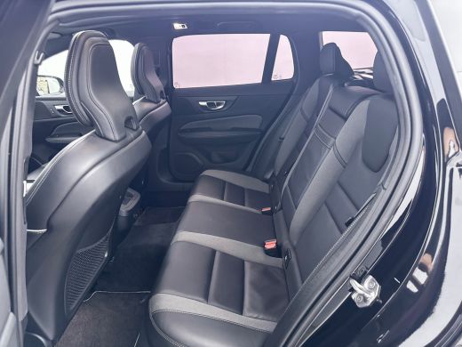 Volvo  V60 B3 R-Design | 20" | Sportstoelen | Panoramadak | Exterior Styling Pack | Elektr. verst. best. Sto... ActivLease financial lease