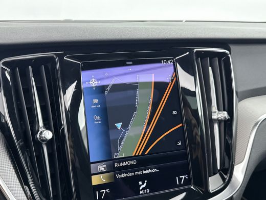 Volvo  V60 B3 R-Design | 20" | Sportstoelen | Panoramadak | Exterior Styling Pack | Elektr. verst. best. Sto... ActivLease financial lease