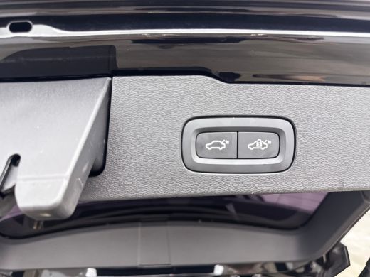 Volvo  V60 B3 R-Design | 20" | Sportstoelen | Panoramadak | Exterior Styling Pack | Elektr. verst. best. Sto... ActivLease financial lease