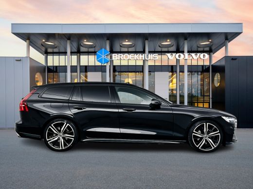Volvo  V60 B3 R-Design | 20" | Sportstoelen | Panoramadak | Exterior Styling Pack | Elektr. verst. best. Sto... ActivLease financial lease