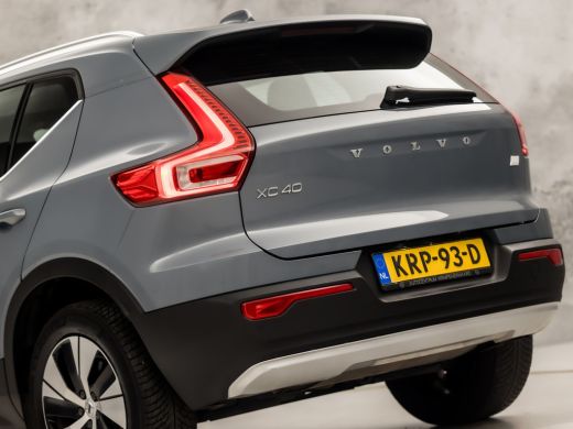Volvo  XC40 1.5 T4 Recharge Inscription 211Pk Automaat (APPLE CARPLAY, STUUR/STOELVERWARMING, MEMORY SEATS, C... ActivLease financial lease