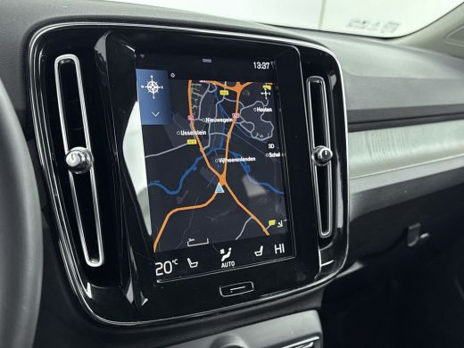 Volvo  XC40 1.5 T4 Recharge Inscription | Trekhaak | Lederen bekleding | Keyless Entry / Start | PDC V+A en C... ActivLease financial lease
