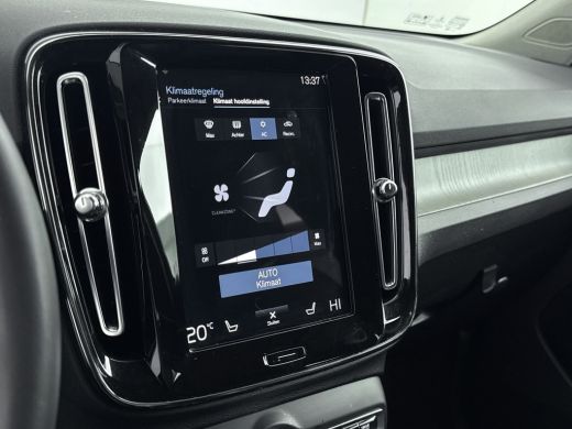 Volvo  XC40 1.5 T4 Recharge Inscription | Trekhaak | Lederen bekleding | Keyless Entry / Start | PDC V+A en C... ActivLease financial lease