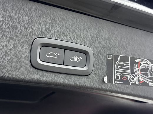 Volvo  XC40 1.5 T4 Recharge Inscription | Trekhaak | Lederen bekleding | Keyless Entry / Start | PDC V+A en C... ActivLease financial lease
