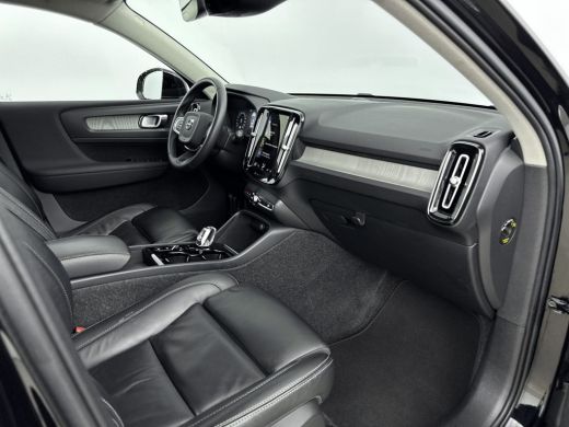 Volvo  XC40 1.5 T4 Recharge Inscription | Trekhaak | Lederen bekleding | Keyless Entry / Start | PDC V+A en C... ActivLease financial lease