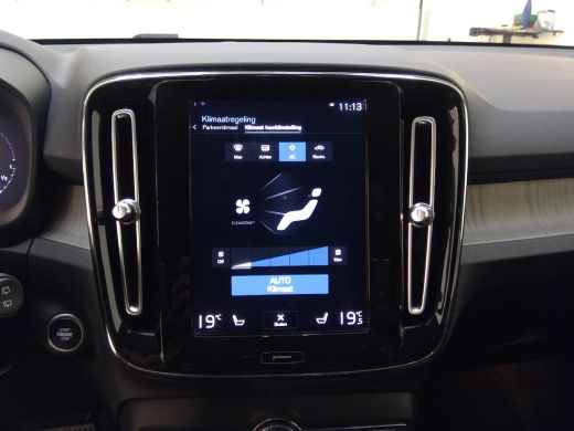 Volvo  XC40 1.5 T4 Recharge Inscription | Trekhaak | Lederen bekleding | Keyless Entry / Start | PDC V+A en C... ActivLease financial lease