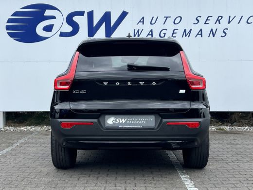 Volvo  XC40 1.5 T4 Recharge R-Design | Trekhaak | Navi | LED | Carplay ActivLease financial lease