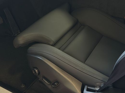 Volvo  XC60 2.0 T8 455PK AWD PLUS DARK NIEUWE AUTO HARMAN KARDON 360.CAM STOEL/STUUR VERW LEER ActivLease financial lease