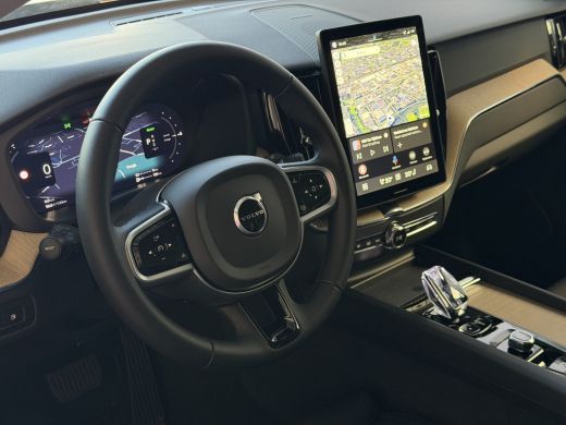 Volvo  XC60 2.0 T8 455PK AWD PLUS DARK NIEUWE AUTO HARMAN KARDON 360.CAM STOEL/STUUR VERW LEER ActivLease financial lease