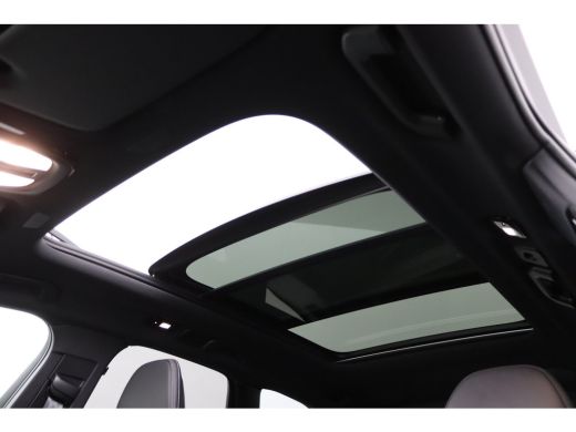 Volvo  XC60 T8 Plug-in hybrid AWD Ultra Dark Exec. Ed. | Bowers&Wilkins | Snel Rijden | Luchtvering | Massage... ActivLease financial lease