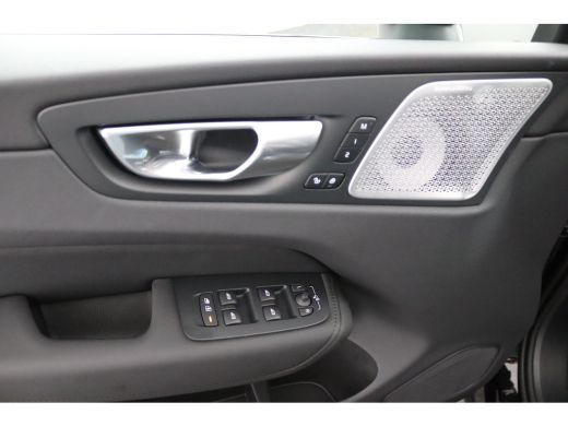 Volvo  XC60 T8 Plug-in hybrid AWD Ultra Dark Exec. Ed. | Bowers&Wilkins | Snel Rijden | Luchtvering | Massage... ActivLease financial lease