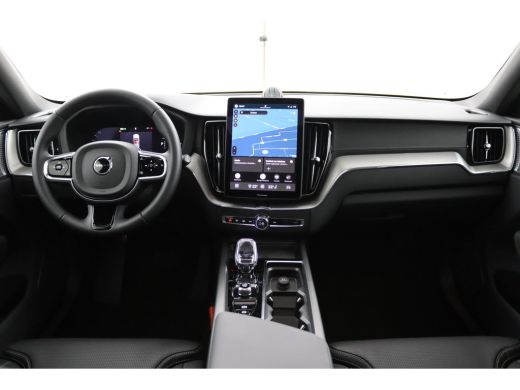 Volvo  XC60 T8 Plug-in hybrid AWD Ultra Dark Exec. Ed. | Bowers&Wilkins | Snel Rijden | Luchtvering | Massage... ActivLease financial lease