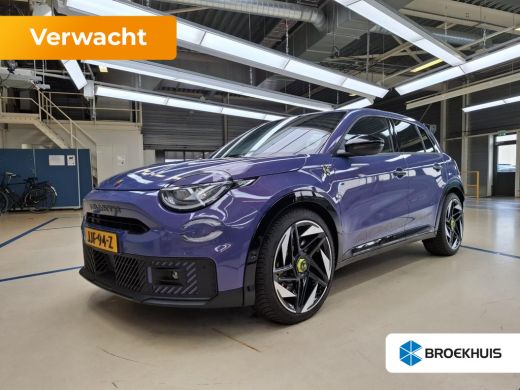 Abarth 600e Scorpionissima 54 kWh 280pk Tot 8 Jaar Garantie! | Torson Sperdifferentieel | Sabelt Stoelen | St... ActivLease financial lease