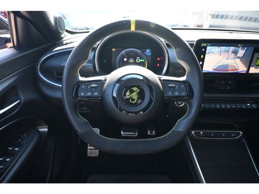 Abarth 600e Scorpionissima 54 kWh 240pk Tot 8 Jaar Garantie! | Torson Sperdifferentieel | Sabelt Stoelen | Al... ActivLease financial lease