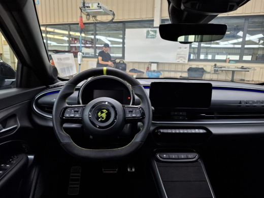 Abarth 600e Scorpionissima 54 kWh 280pk Tot 8 Jaar Garantie! | Torson Sperdifferentieel | Sabelt Stoelen | St... ActivLease financial lease